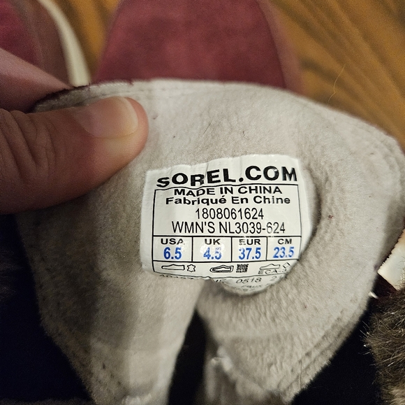 Sorel explorer boot - Picture 4 of 4